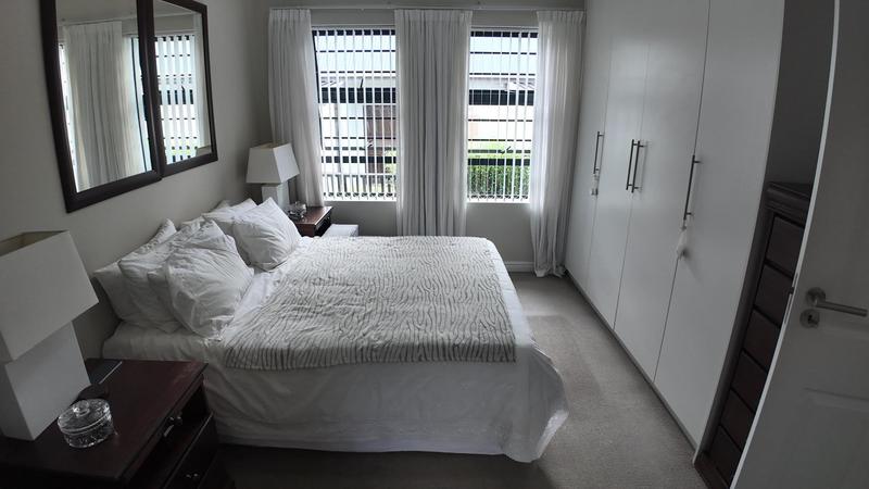 1 Bedroom Property for Sale in Blue Mountain Village Western Cape